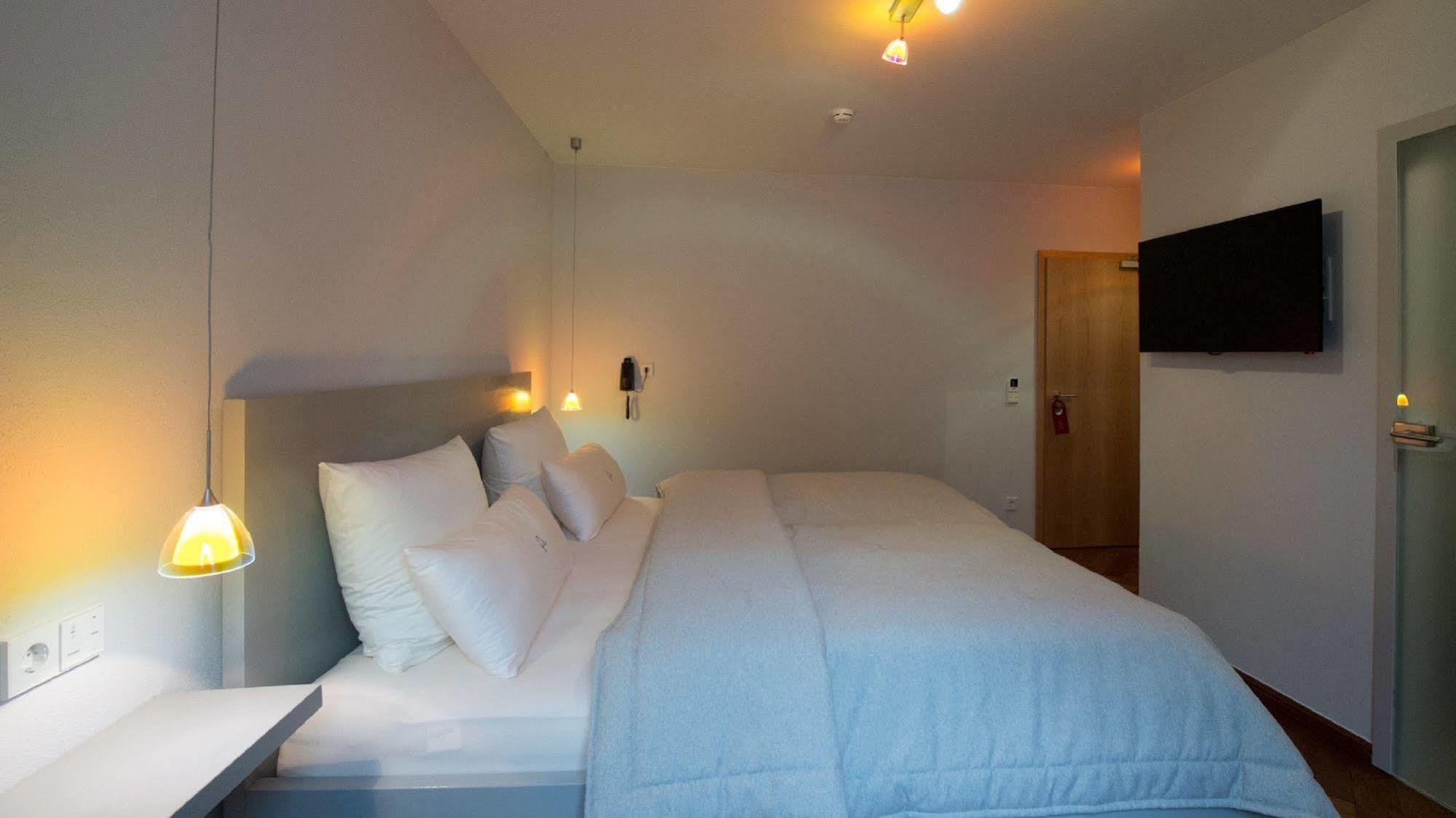 Romantik Hotel Meisenheimer Hof Ngoại thất bức ảnh