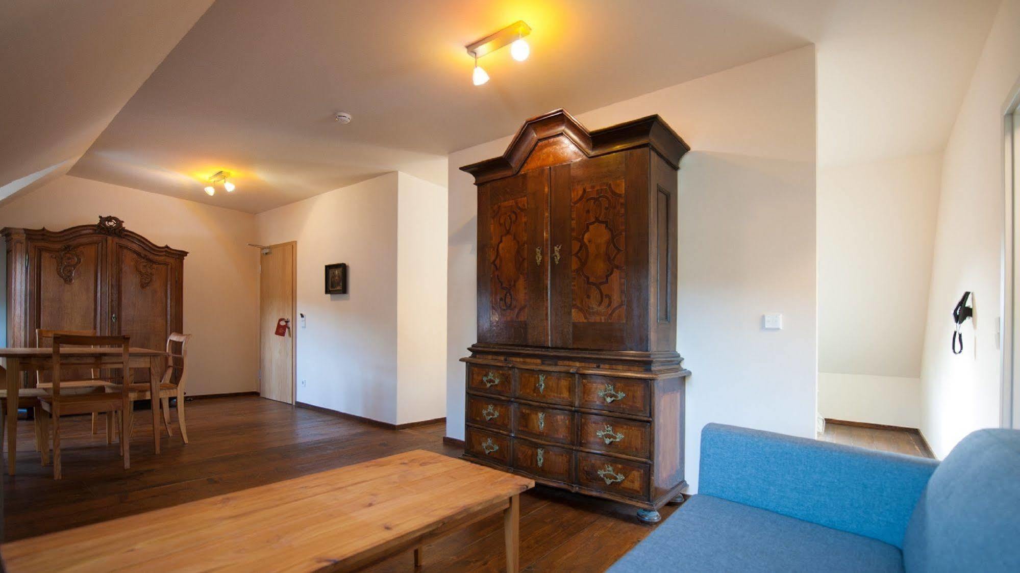 Romantik Hotel Meisenheimer Hof Ngoại thất bức ảnh